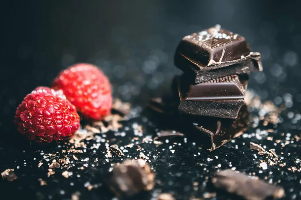 Dark chocolate: The most abundant sources of carbohydrates are easy to find