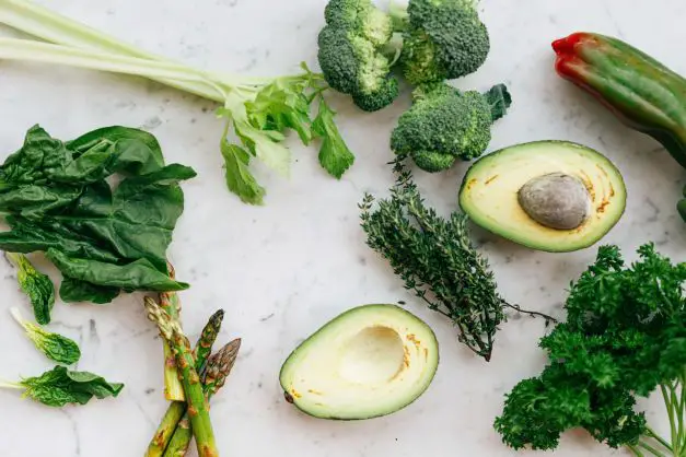 Green vegetables for a diabetic diet plan